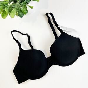 Chantelle Smooth Black Molded T-Shirt Bra